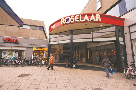 Roosendaal, De Roselaar 35 .